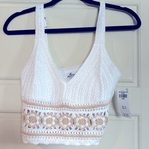 Women’s hollister top